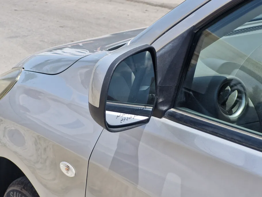2020 Nissan Sunny SV 