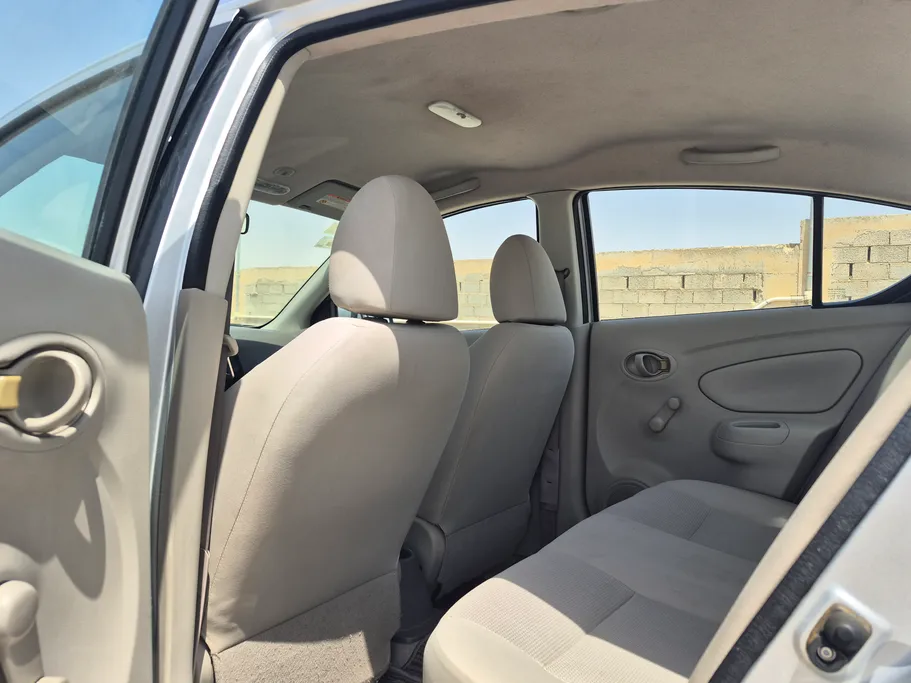 2020 Nissan Sunny SV 