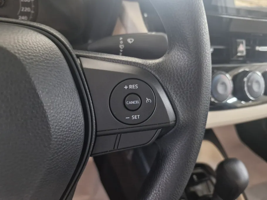2025 Toyota Corolla XLI 