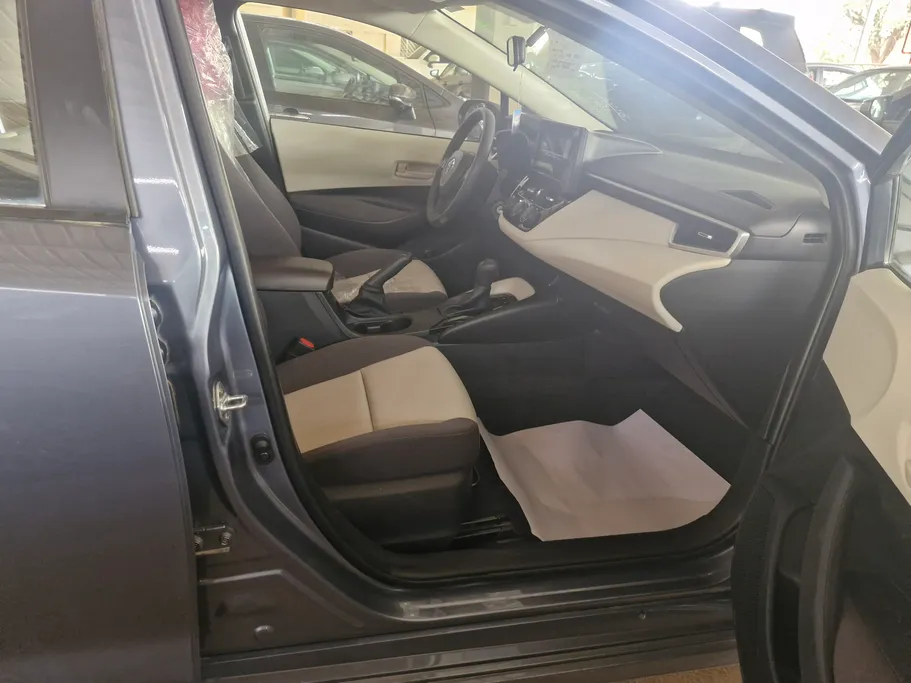 2025 Toyota Corolla XLI 
