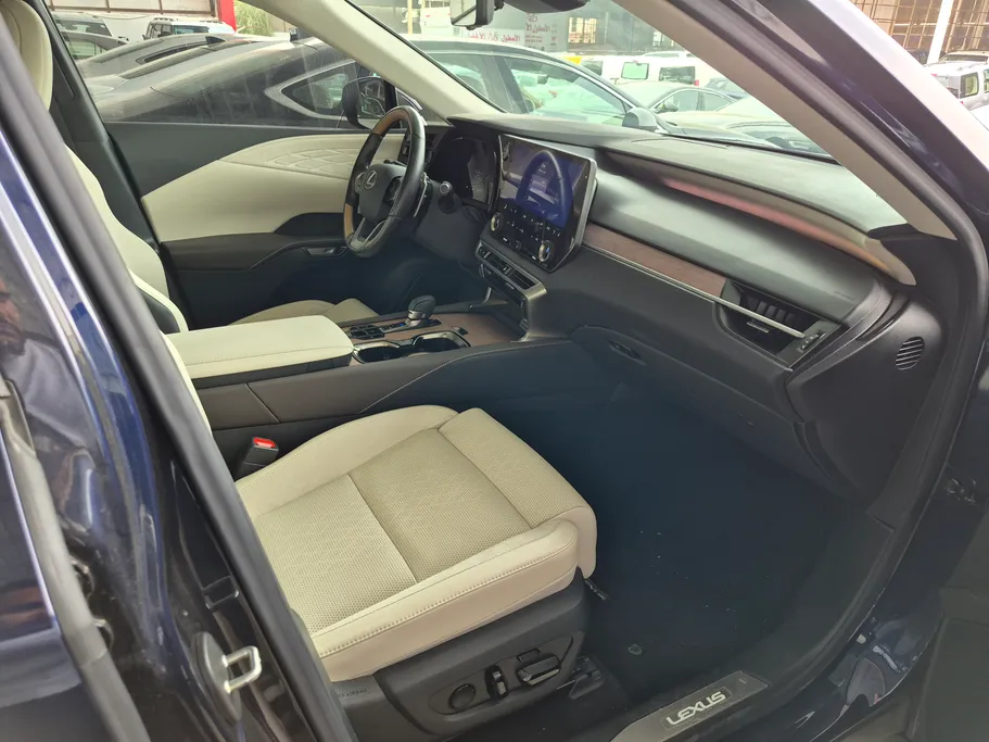 لكزس RX 350 2025 