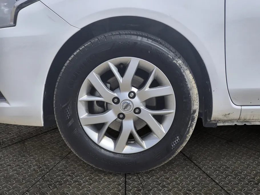 2023 Nissan Sunny SV Comfort 