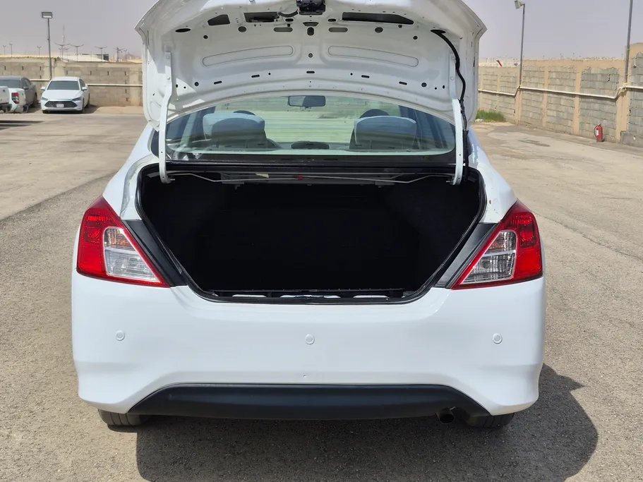 2023 Nissan Sunny SV Comfort 