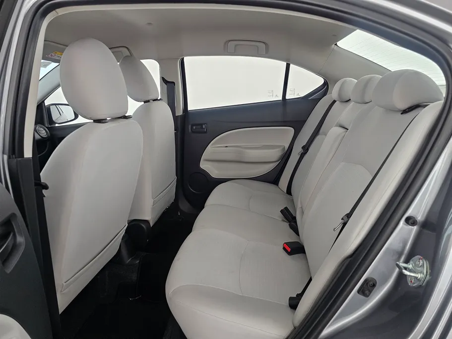 2023 Mitsubishi Attrage GLX LL 