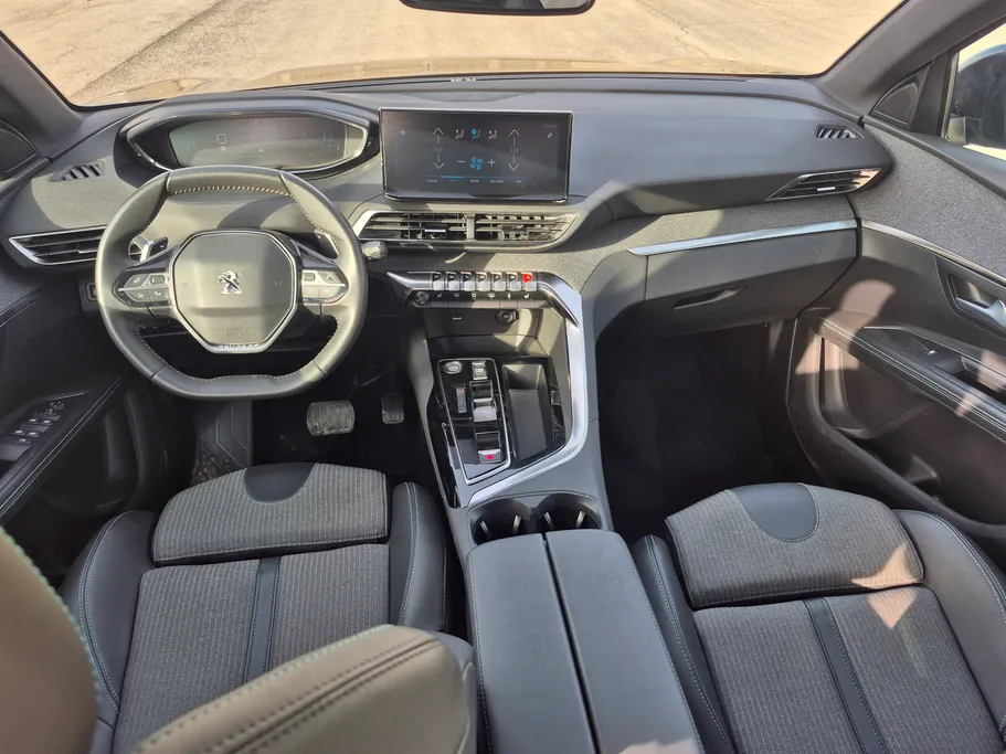 بيجو 5008 GT 2025 