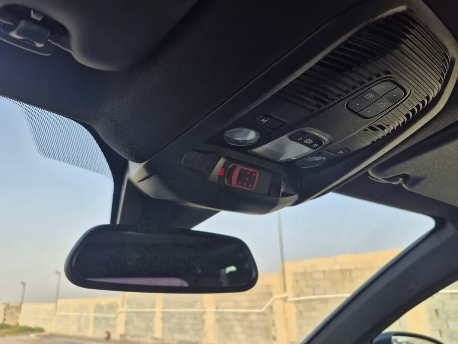 بيجو 5008 GT 2025 