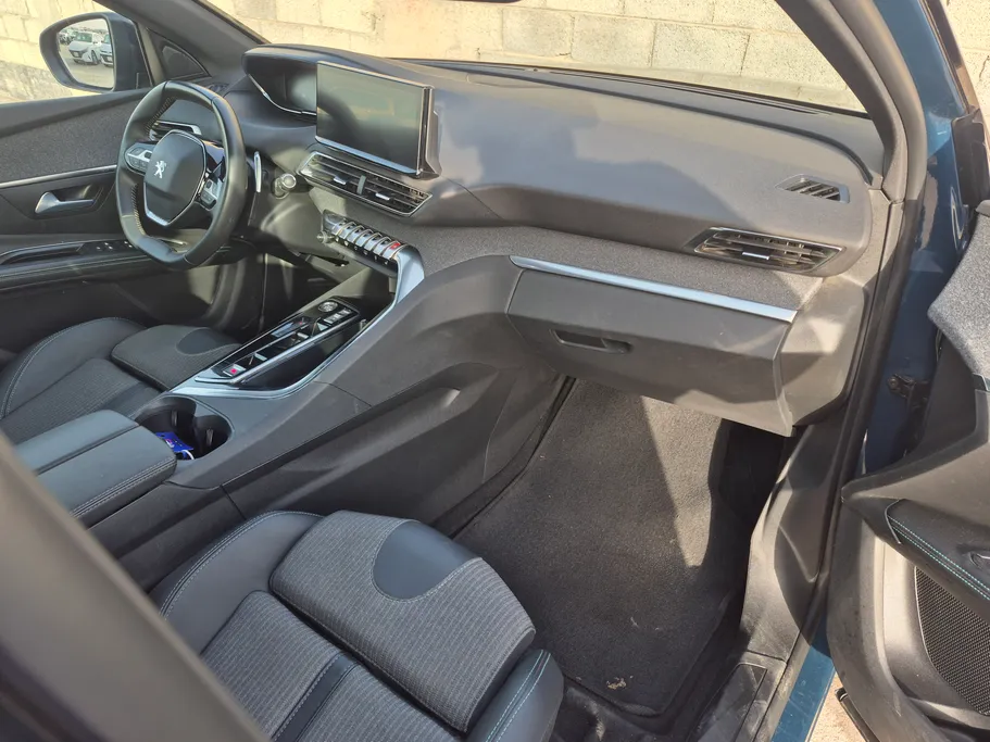 بيجو 5008 GT 2025 