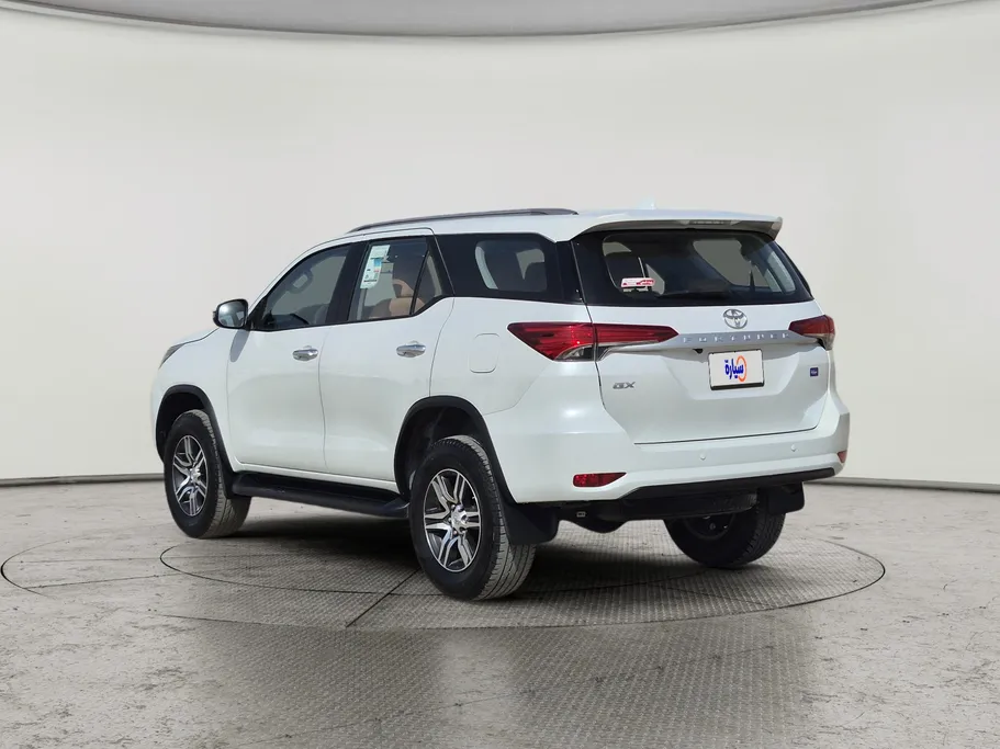 2023 Toyota Fortuner GX2 4x4 