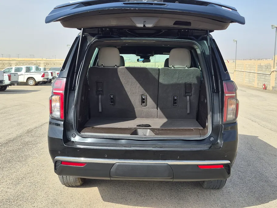 2023 Chevrolet Tahoe LS 