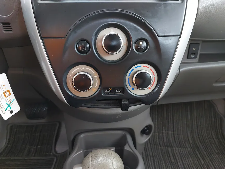 2022 Nissan Sunny Classic 