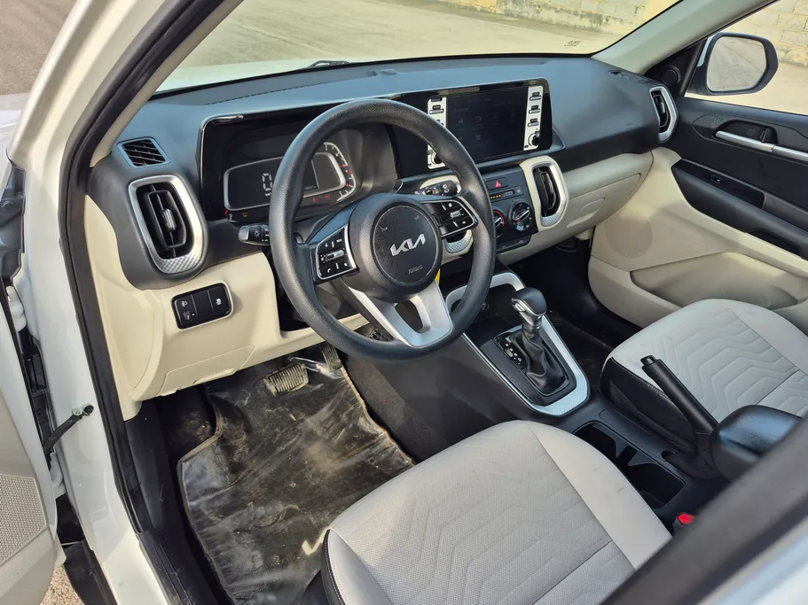 2023 Kia SONET LX 