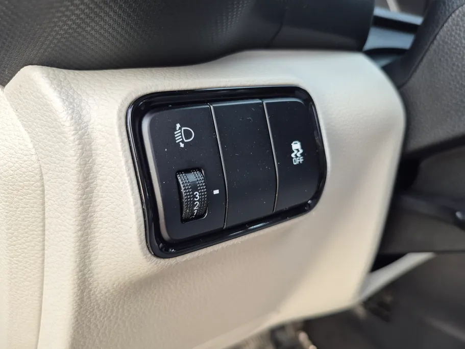 2023 Kia SONET LX 