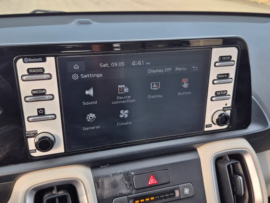 2023 Kia SONET LX 