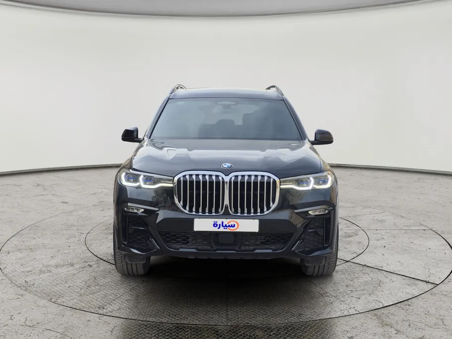 2021 BMW X Series 7 xDrive 40i	 