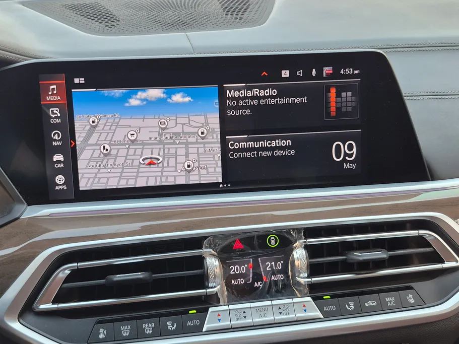 2021 BMW X Series 7 xDrive 40i	 