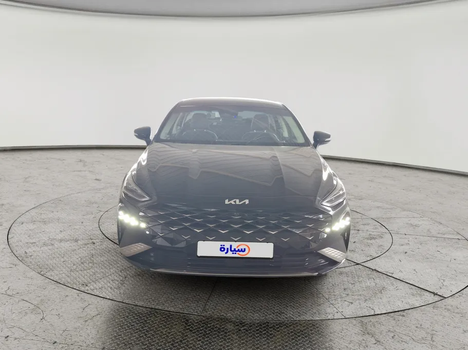 2022 Kia K8 EX 