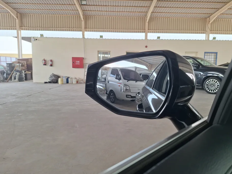 2022 Kia K8 EX 
