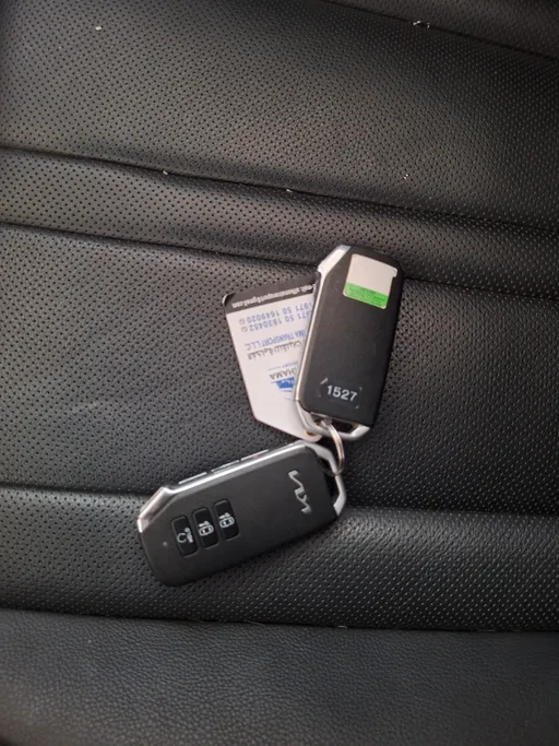 2022 Kia K8 EX 