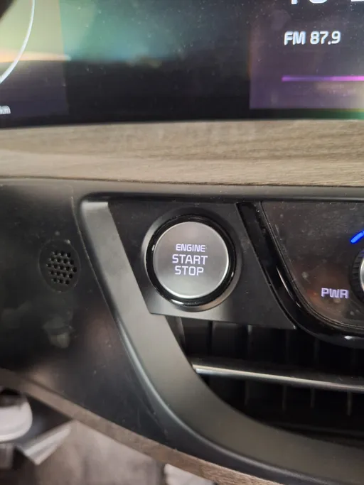 2022 Kia K8 EX 