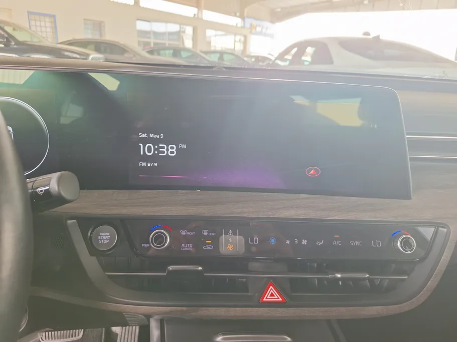 2022 Kia K8 EX 