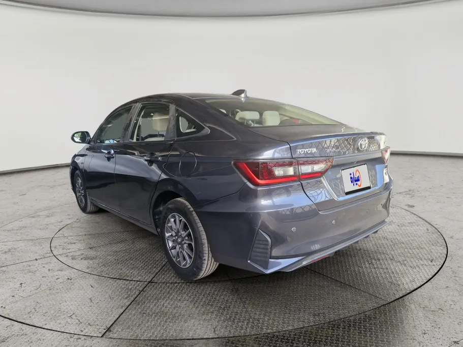 2023 Toyota Yaris  Y 