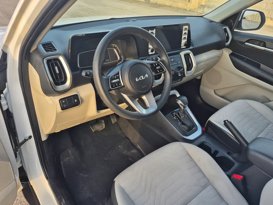 2023 Kia SONET LX 