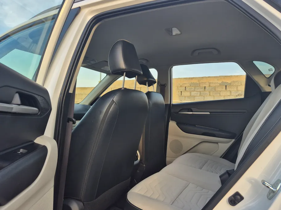 2023 Kia SONET LX 