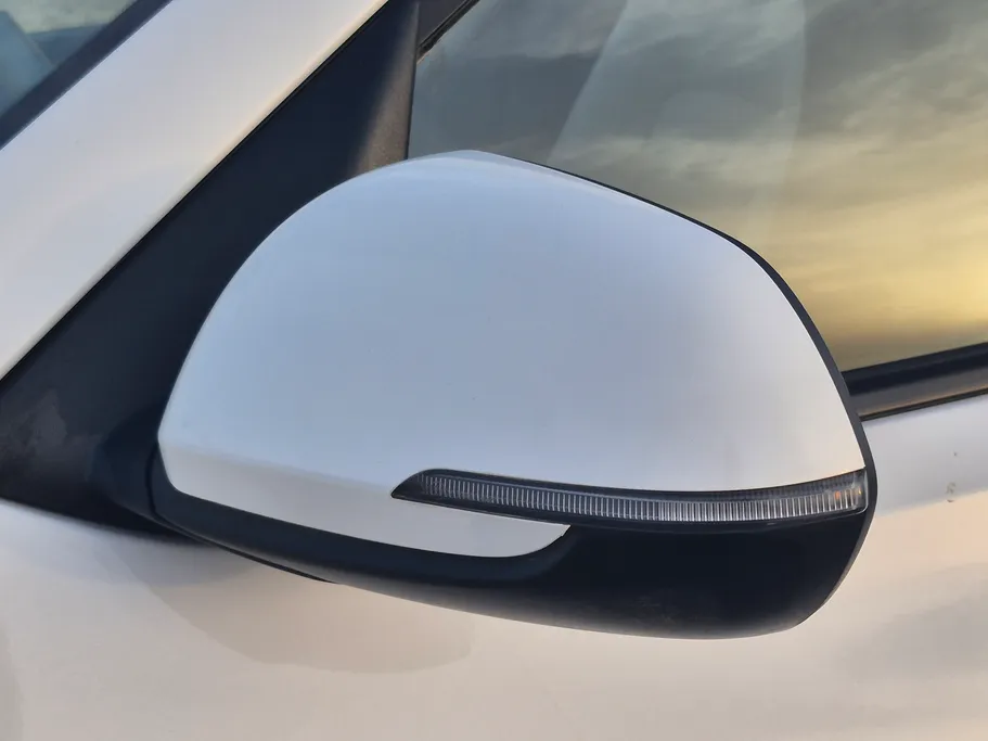 2023 Kia SONET LX 