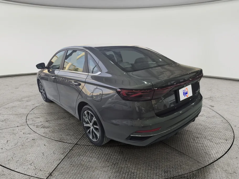2025 Geely Emgrand GF 