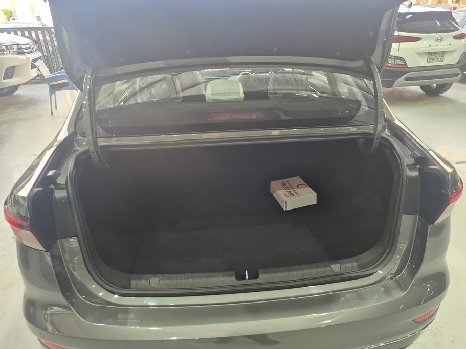 2025 Geely Emgrand GF 