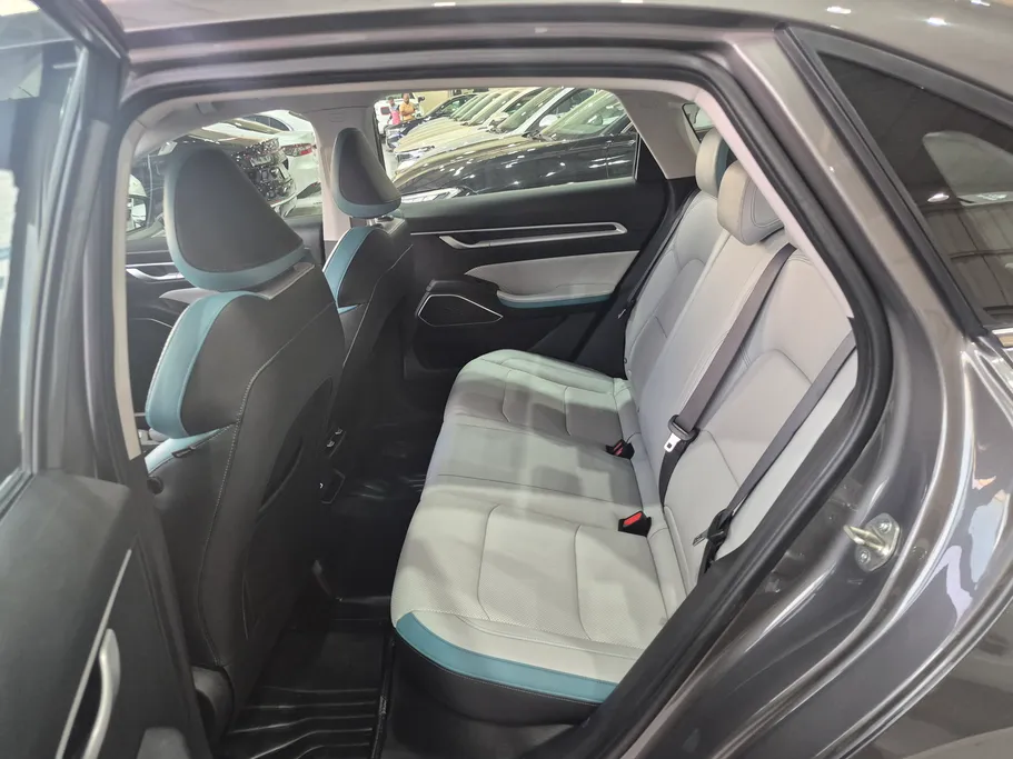 2025 Geely Emgrand GF 