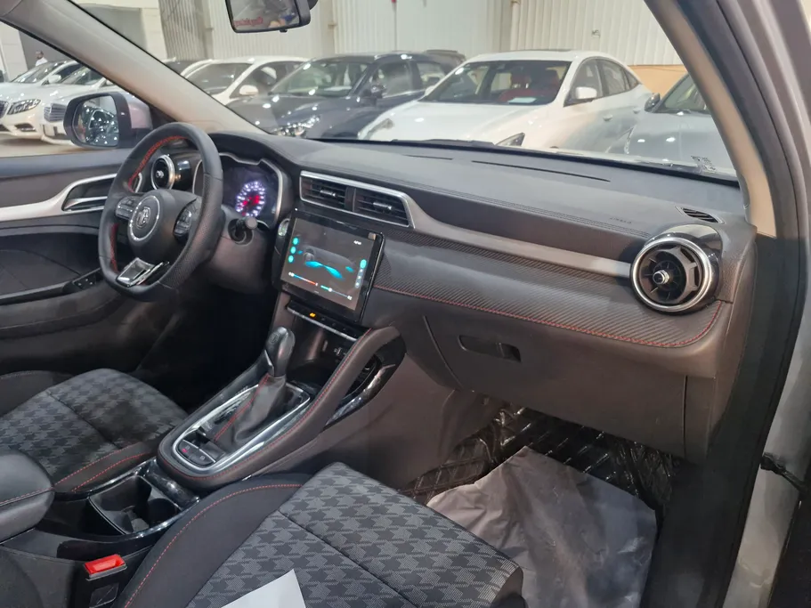 2024 MG ZS STD 