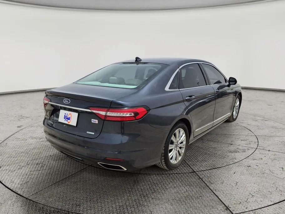 2020 Ford Taurus Ambiente 