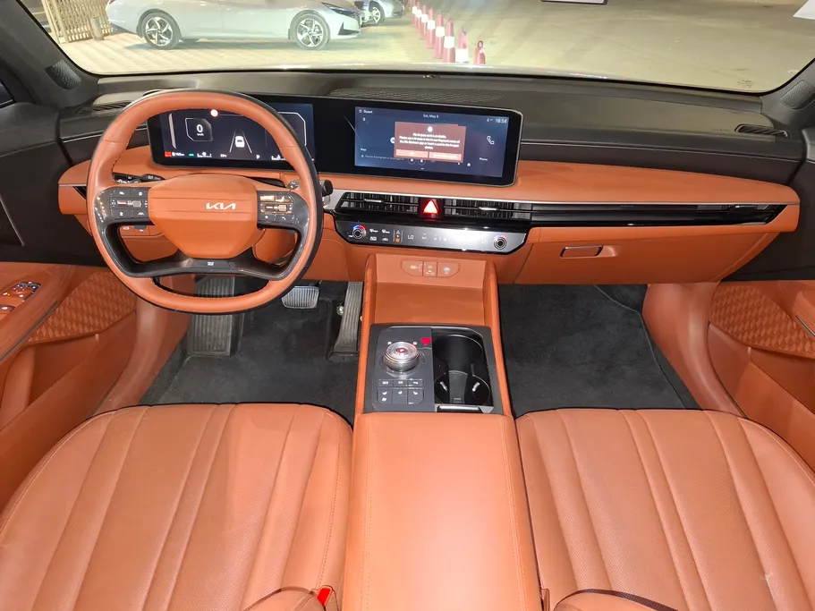 2025 Kia K8 EX 