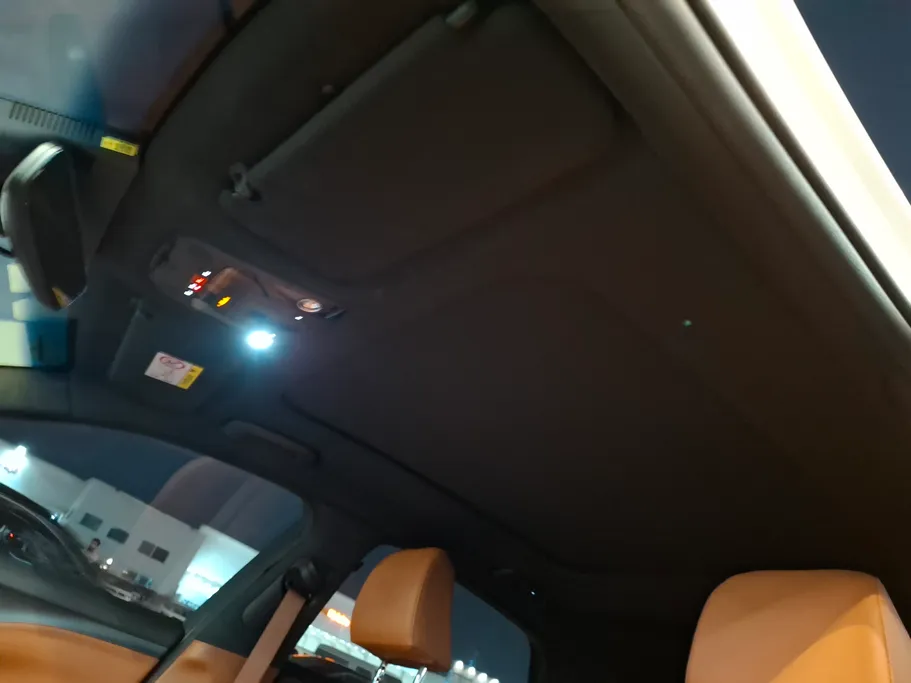 2025 Kia K8 EX 
