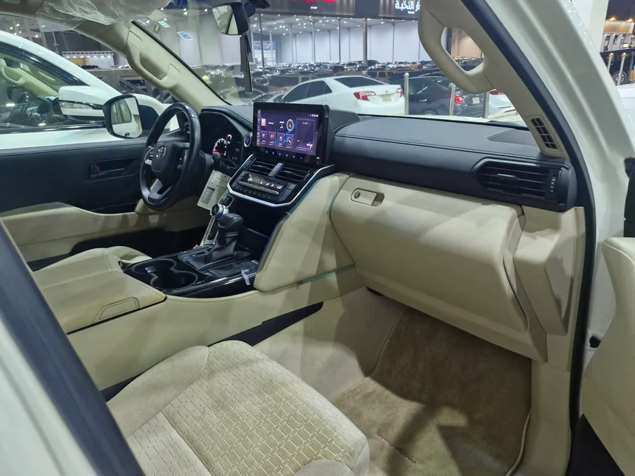 2022 Toyota Land Cruiser GXR3 