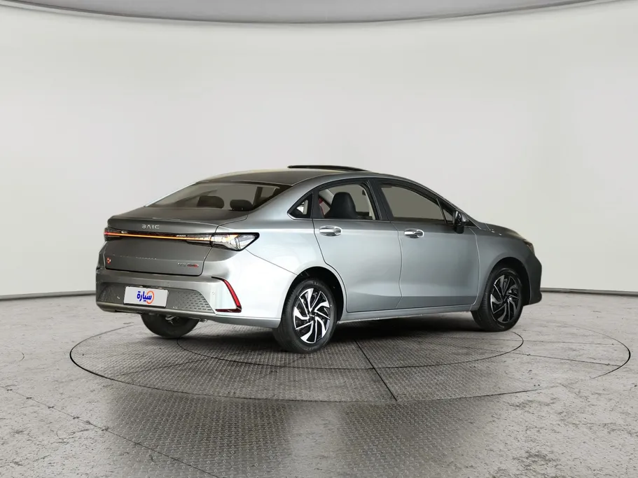 2026 BAIC U5 PLUS Luxury S/R 