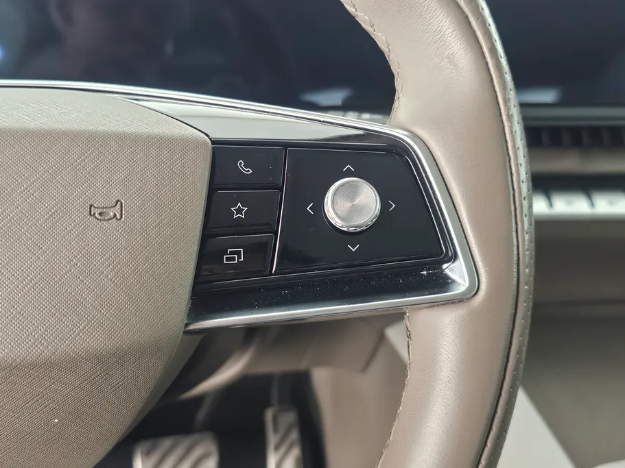 ام جي RX9 COM 2025 