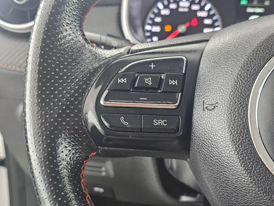 2022 MG ZS STD 