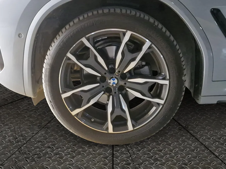 بي ام دبليو الفئة اكس 3 xDrive 30i	 2024 