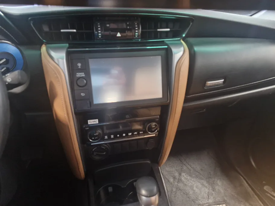 2022 Toyota Fortuner VX 