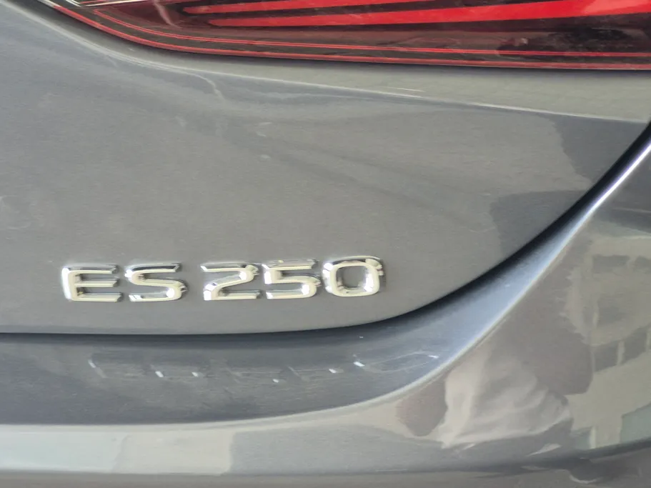 لكزس ES 250 2019 