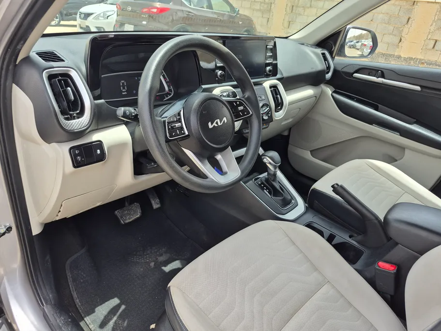 2023 Kia SONET LX 