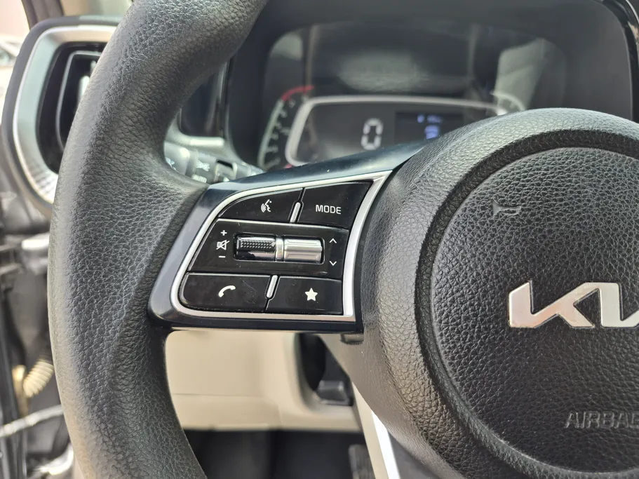 2023 Kia SONET LX 