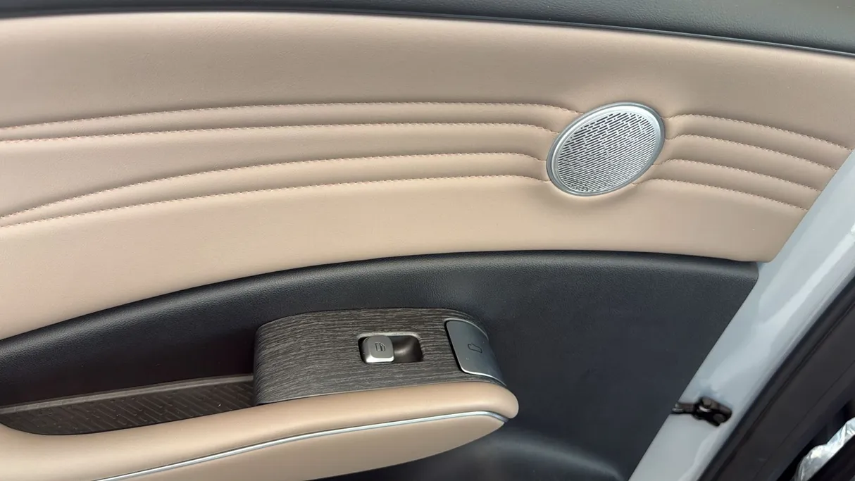 2026 Omoda C7 Premium 