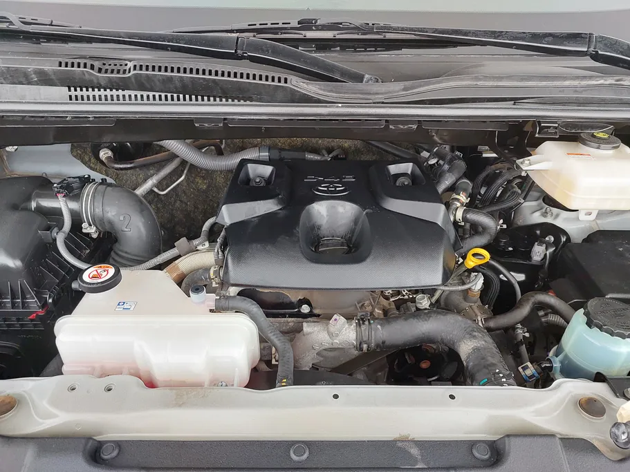 2023 Toyota Haice فان بضاعه 