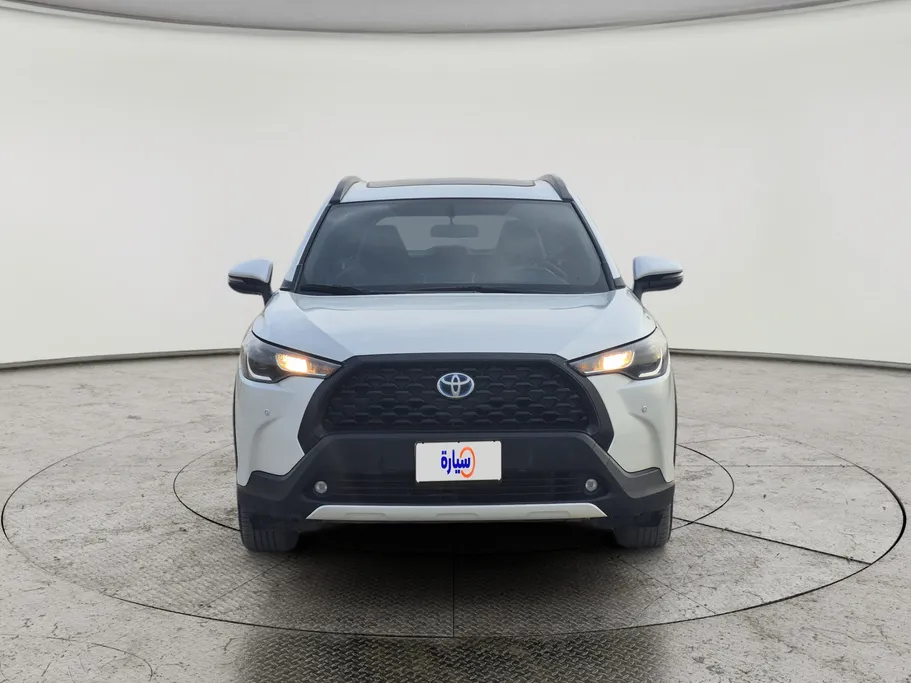 2024 Toyota Corolla Cross XLE HEV 