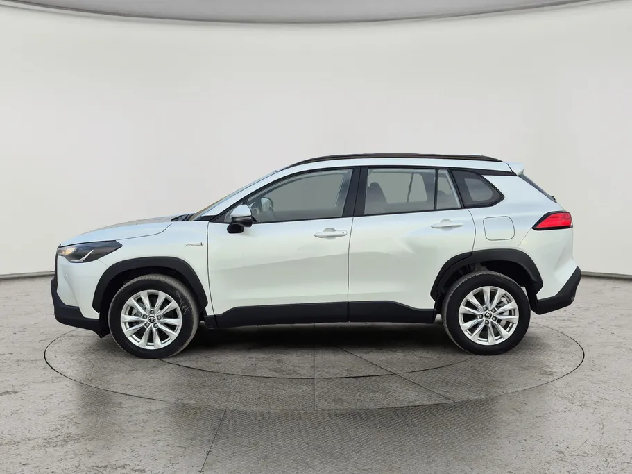 2024 Toyota Corolla Cross XLE HEV 