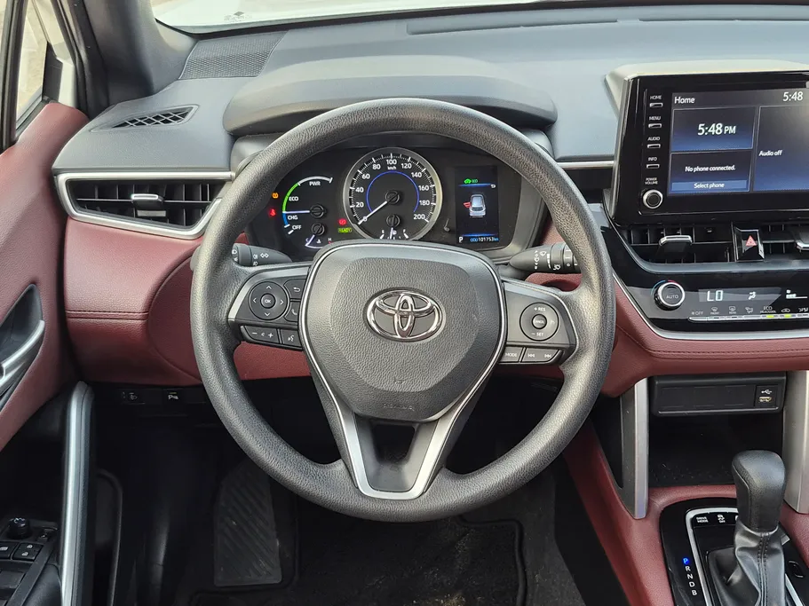 2024 Toyota Corolla Cross XLE HEV 