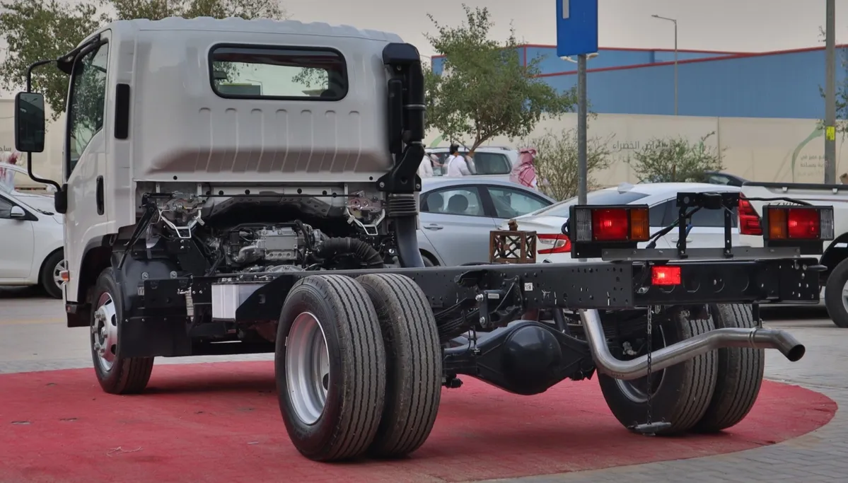 2026 Isuzu Dyna شاص قصير 
